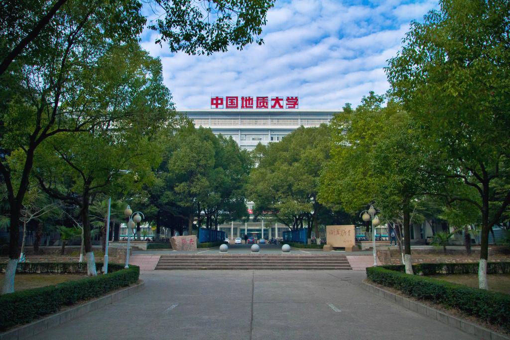 国产成人精品白浆久久69