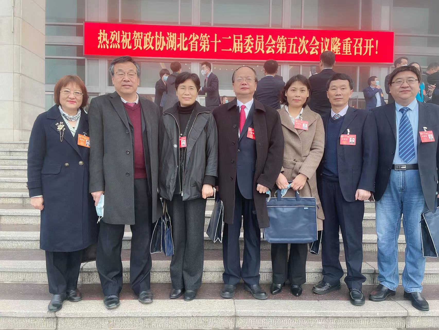 国产成人精品白浆久久69